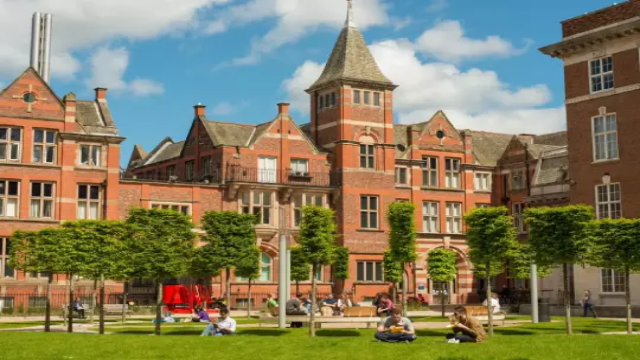 Daftar Universitas di Kendal Paling Populer